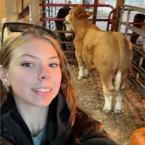 Meet your Posher, Riley